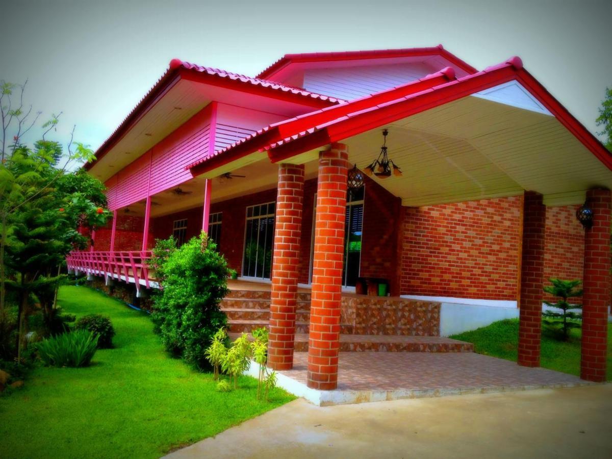 Theerama Cottage Suan Phueng Zewnętrze zdjęcie